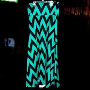Chevron print teal and black maxi skirt
